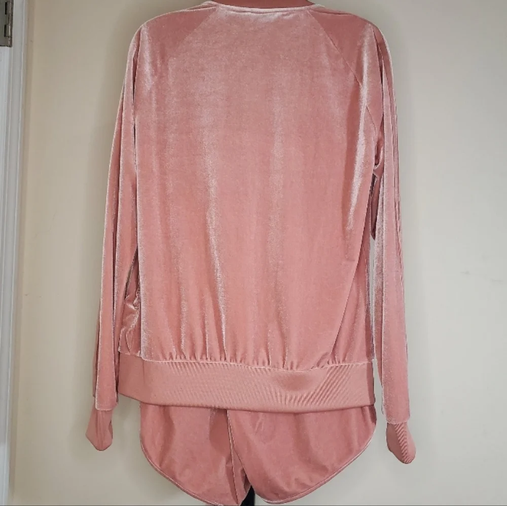 Adidas Originals Pink Velvet Jacket and Shorts Small - Picture 3 of 8